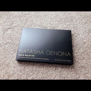 Natasha Denona gold eyeshadow palette